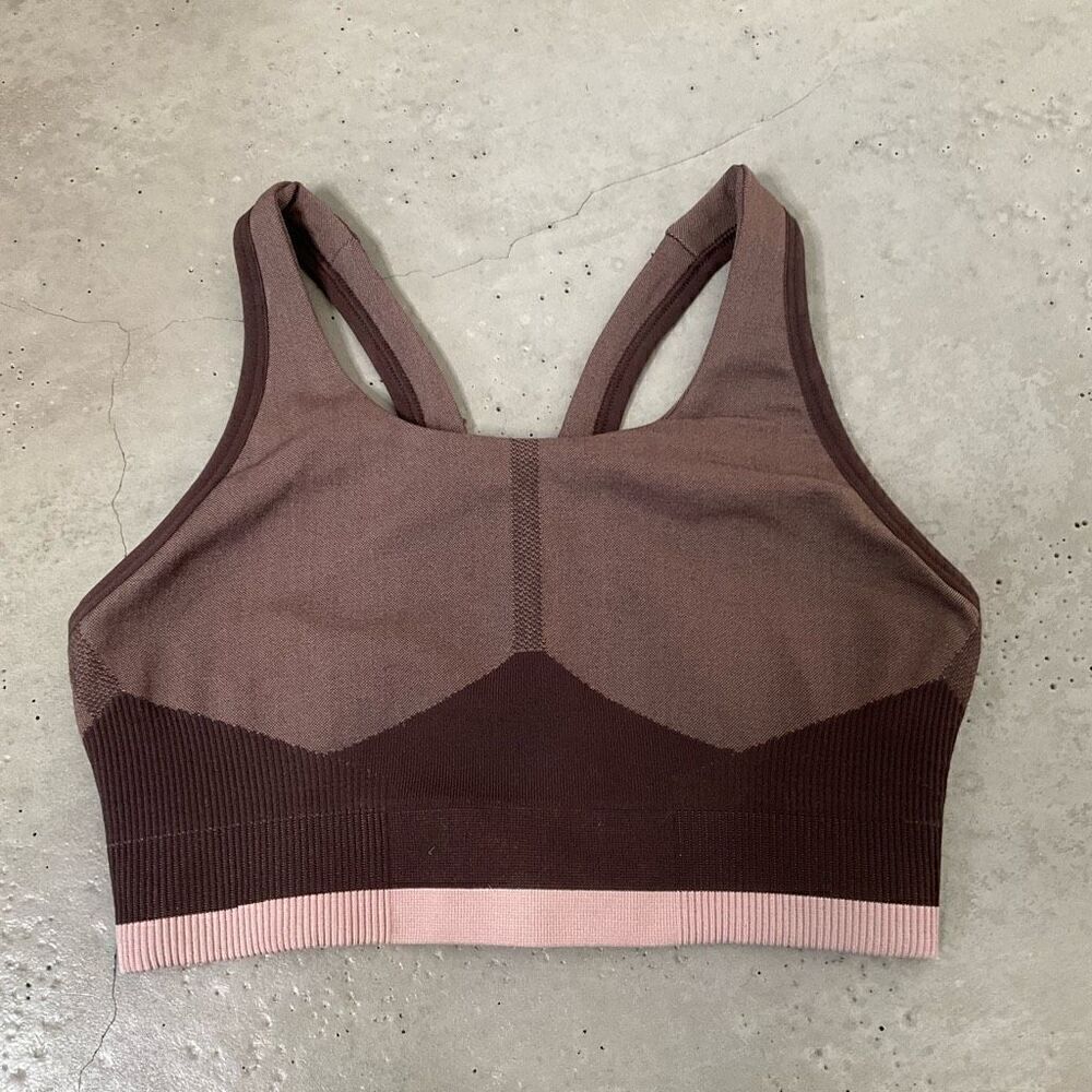 COS Seamless Performance Sports Bra - Picture 4 of 7